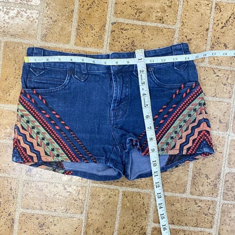 BDG embroidered jean
